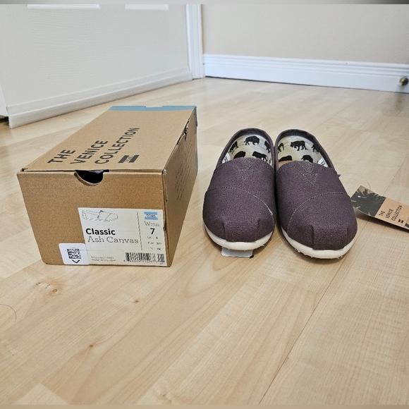 TOMS Venice Collection Classic Ash Canvas Alpargata Shoes Size 7 - Picture 3 of 8